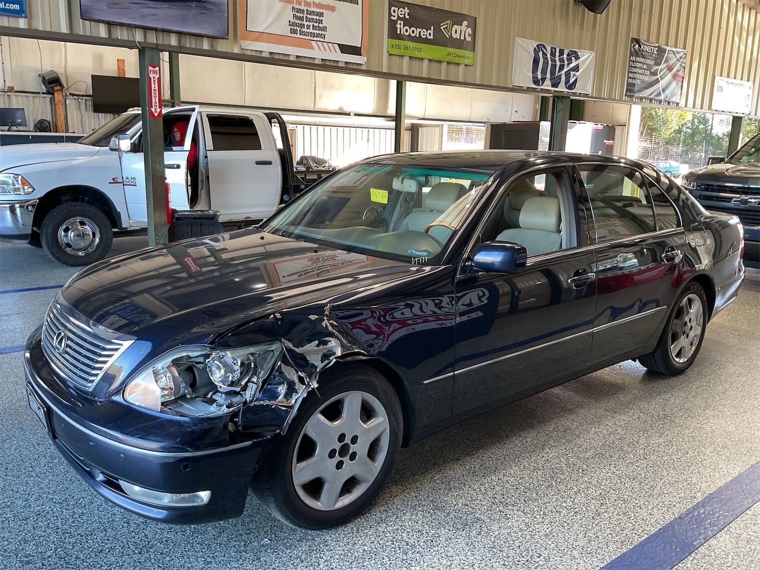 Lexus LS