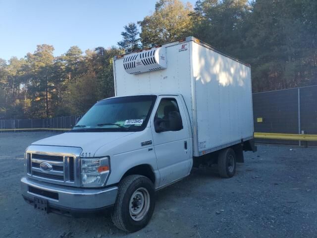 Ford E-350