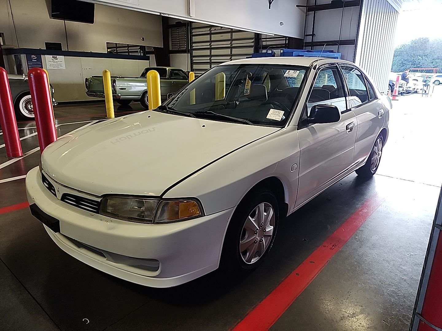 Mitsubishi Mirage