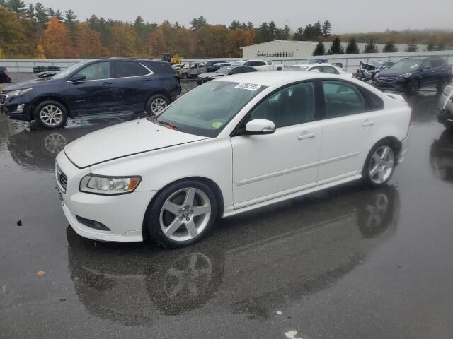 Volvo S40