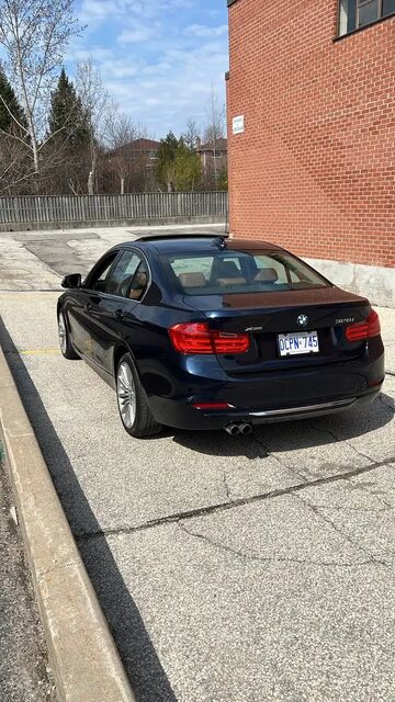 BMW 328i