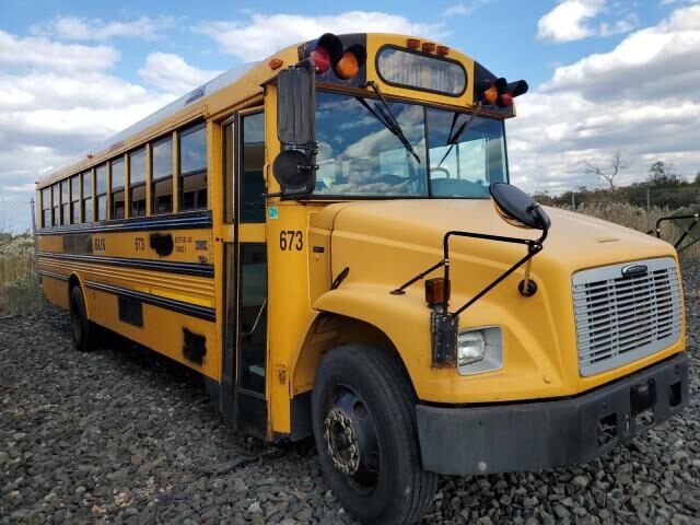 2005 FREIGHTLINER FS 65 Chassis
