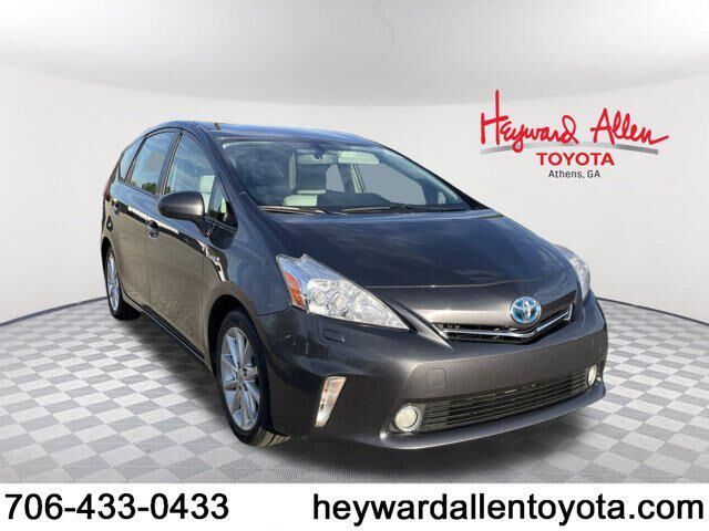 Toyota Prius V