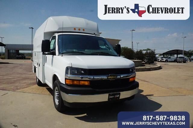 2025 CHEVROLET Express