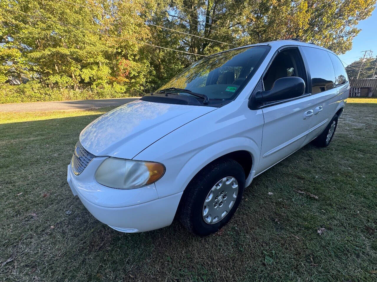 2003 CHRYSLER Town and Country