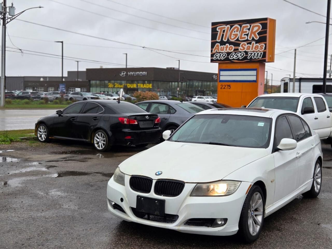 BMW 328i