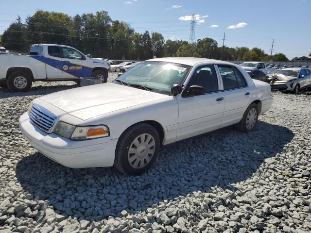 Ford Crown Victoria