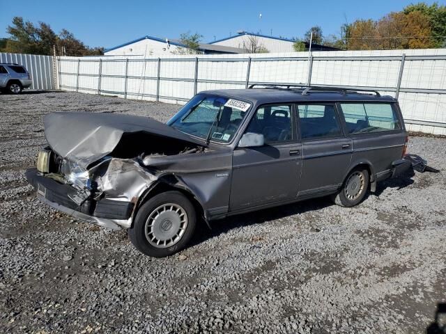 Volvo 240 Series