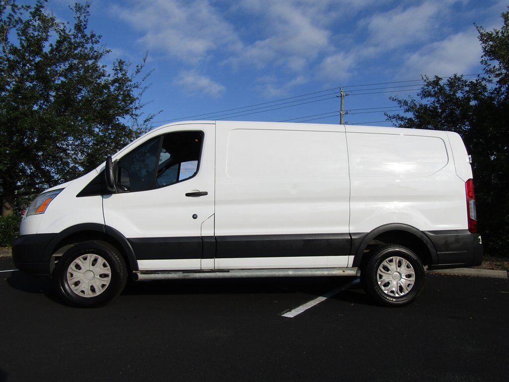 2017 FORD Transit