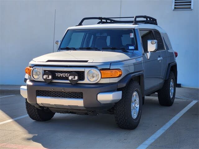 Toyota FJ Cruiser