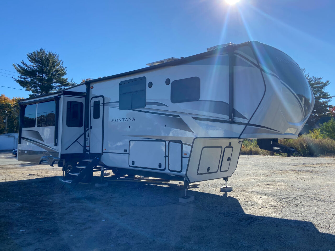 2024 MONTANA Montana