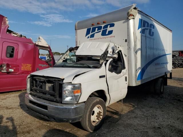 Ford E-450