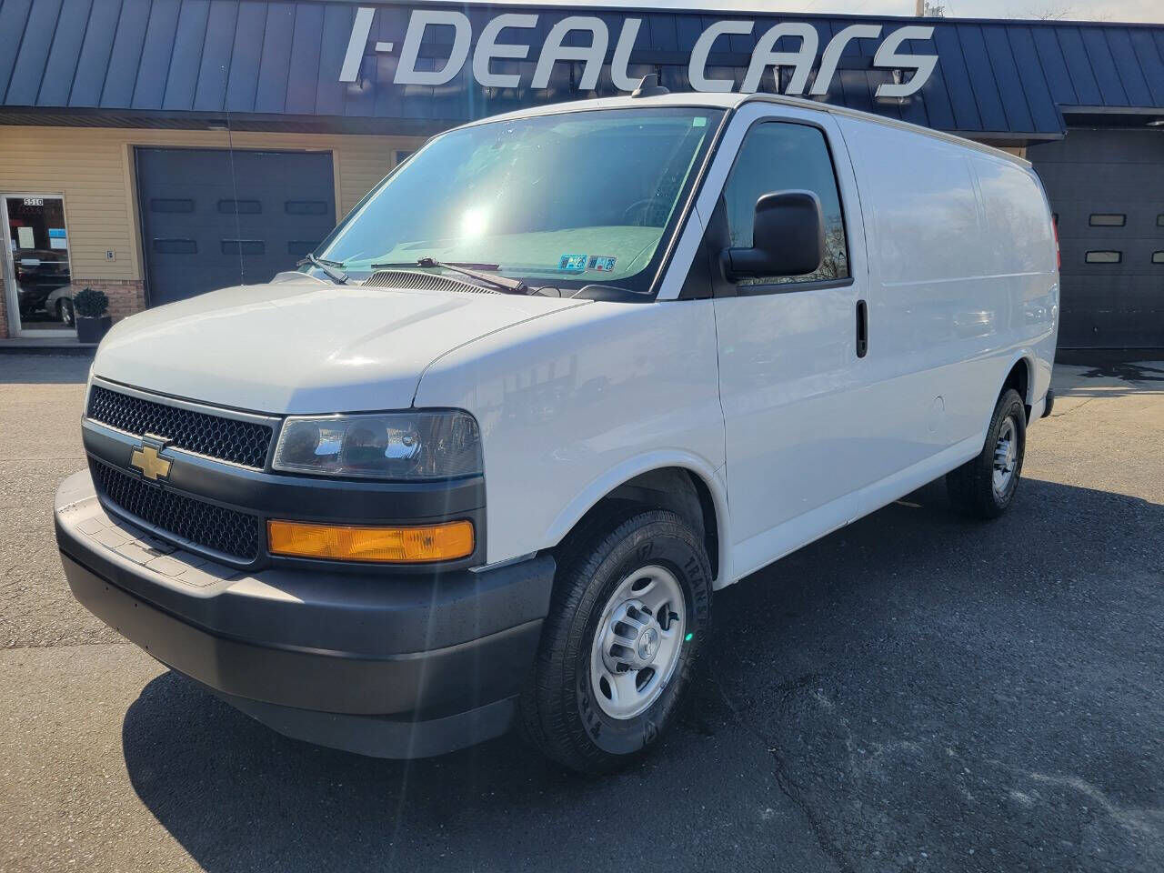 2019 CHEVROLET Express