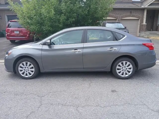 Nissan Sentra