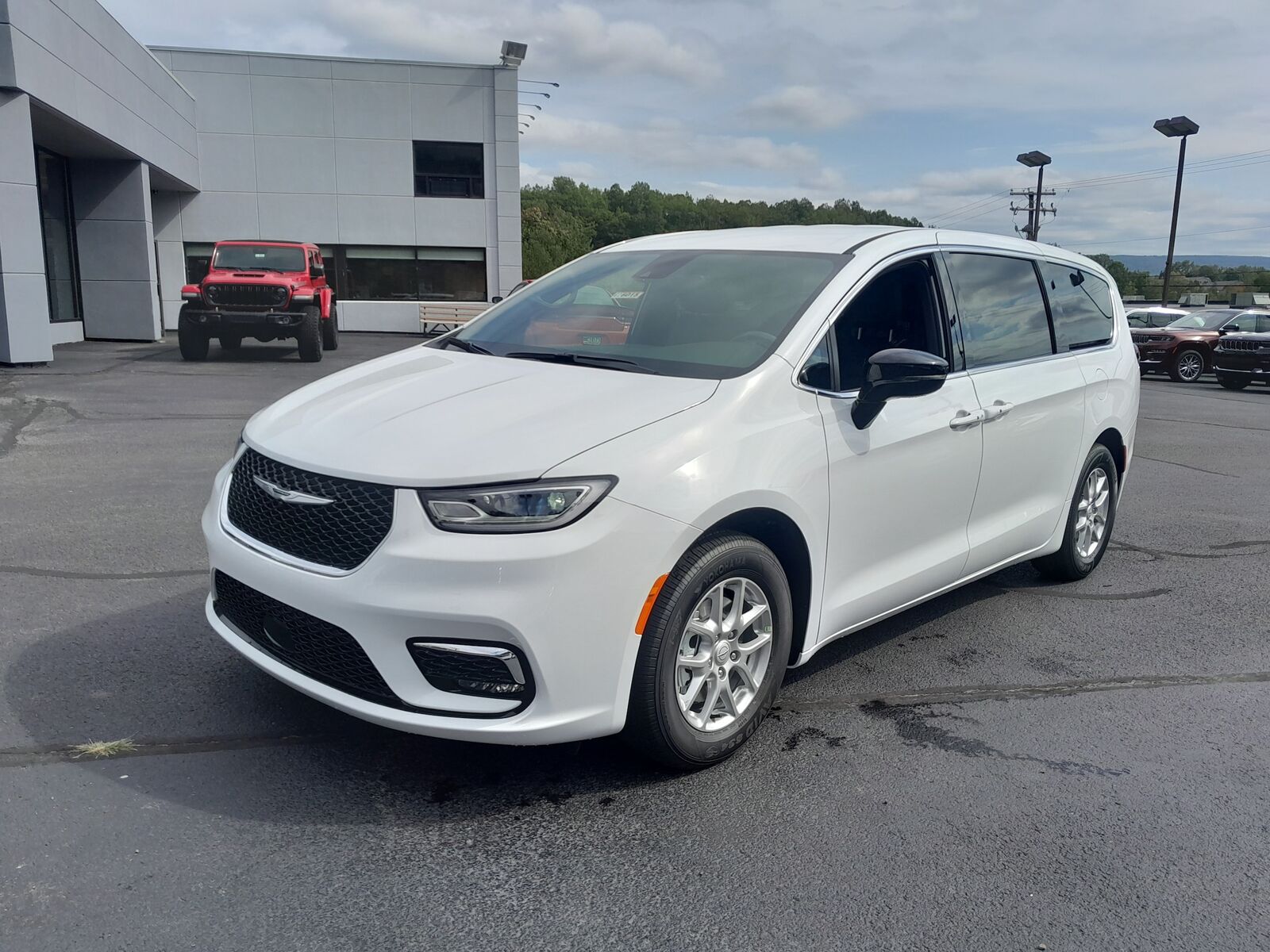 2026 CHRYSLER Pacifica