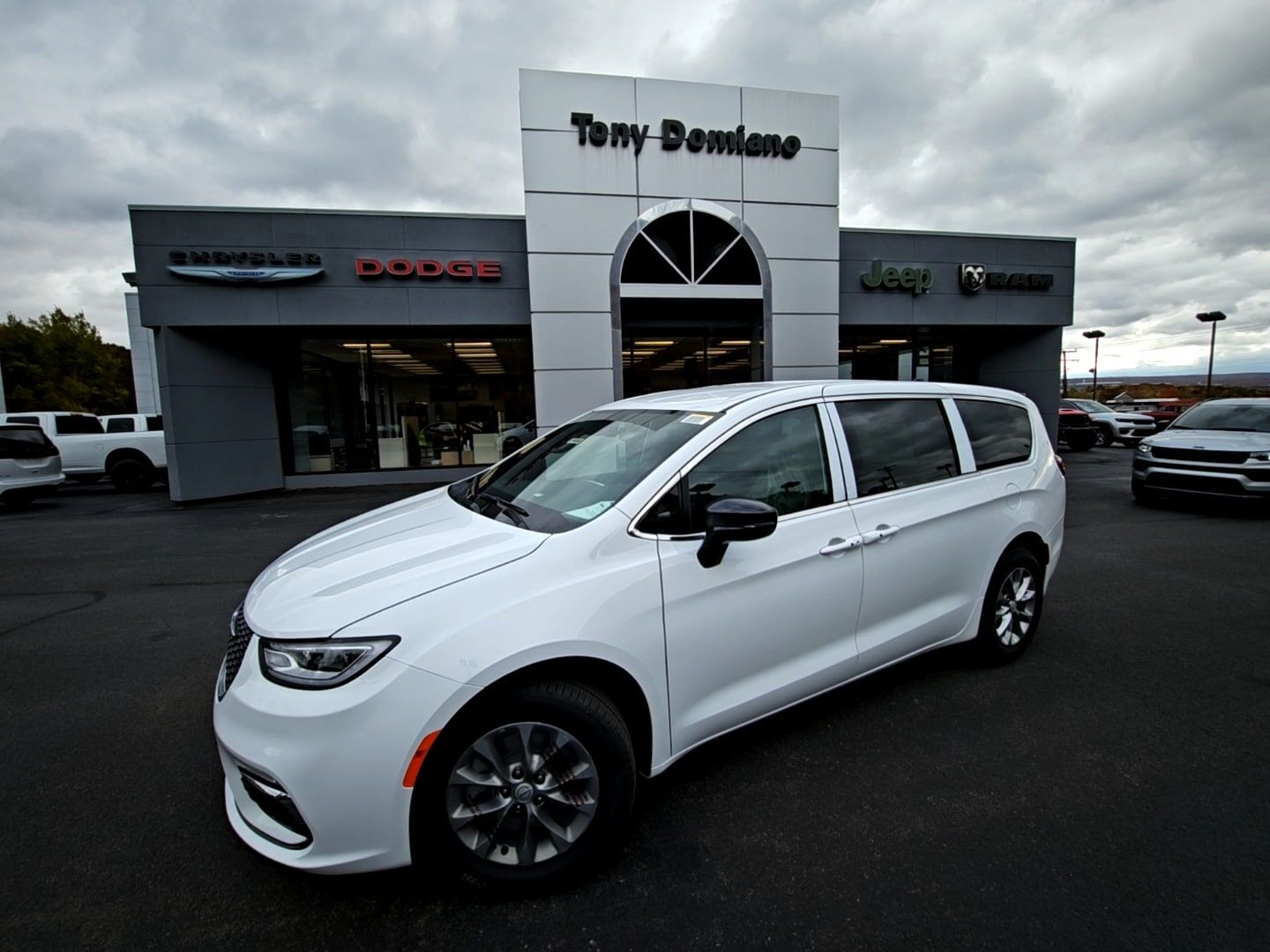 2026 CHRYSLER Pacifica