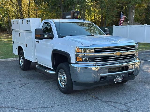 2018 CHEVROLET Silverado