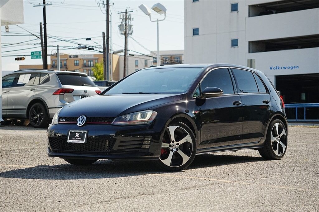 Volkswagen Golf GTI
