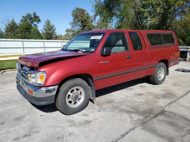 Toyota T100