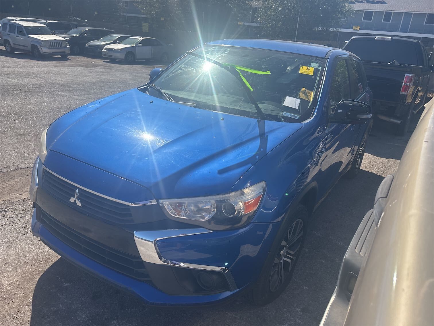 Mitsubishi Outlander Sport