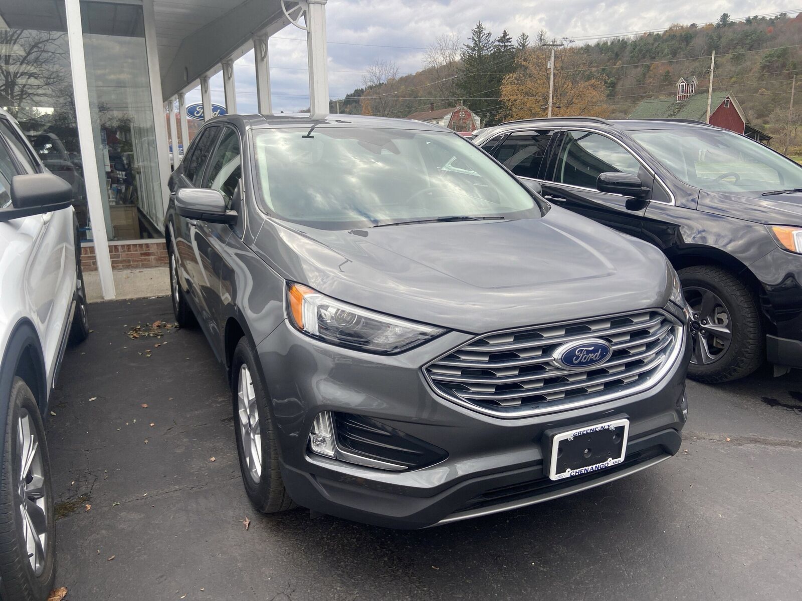 2022 FORD Edge