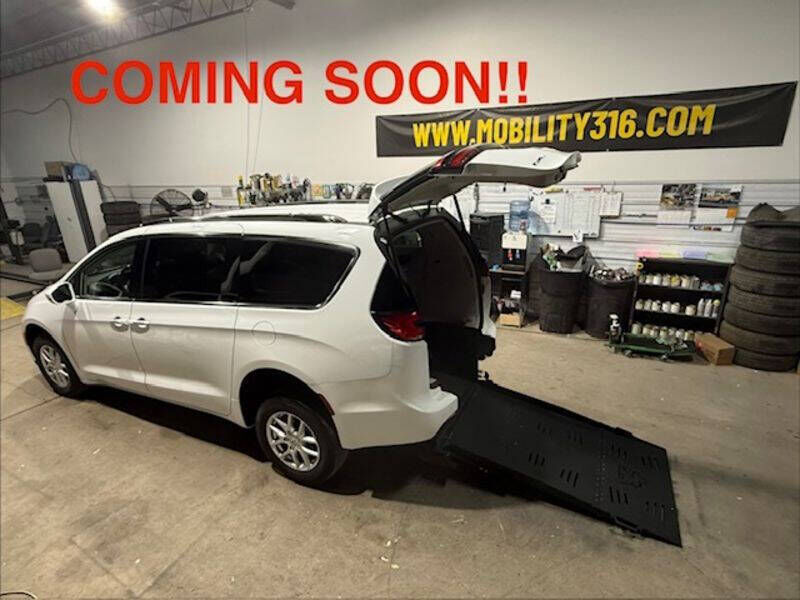 2021 CHRYSLER Pacifica