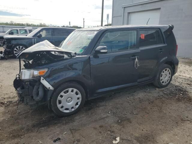 Toyota SCION xB