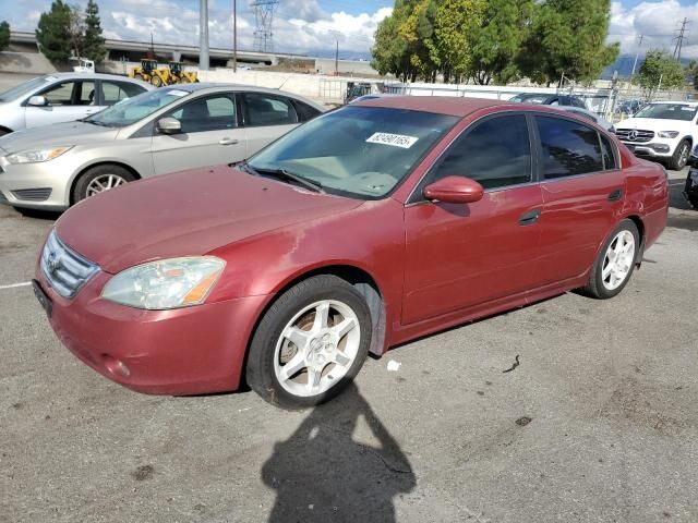 Nissan Altima