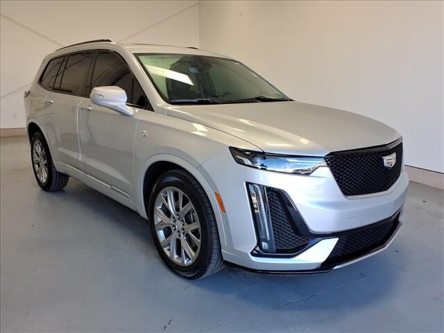 2020 CADILLAC XT6