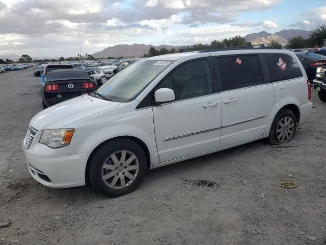 Chrysler Town and Country
