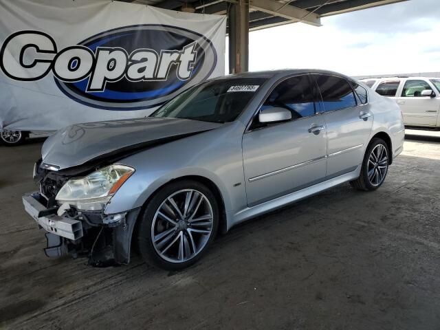 Infiniti M35
