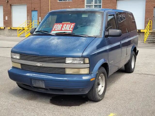 Chevrolet Astro Van