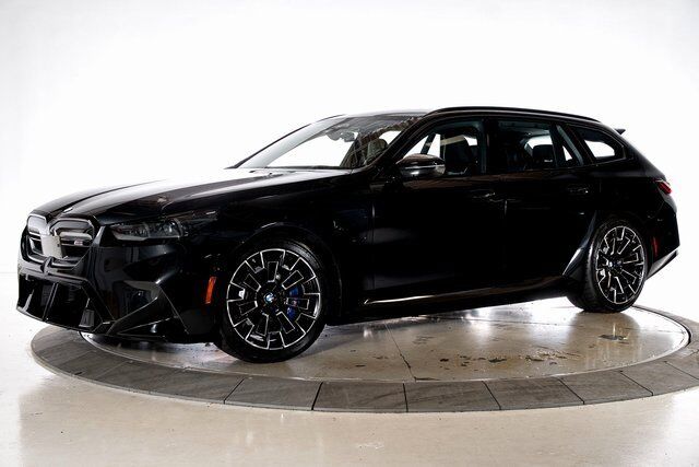 2025 BMW M5