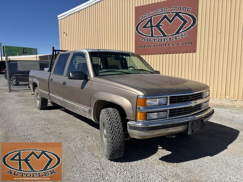 Chevrolet GMT-400