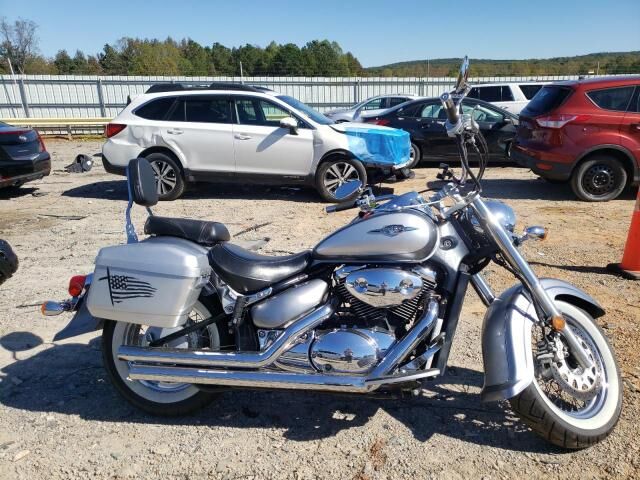 Suzuki VL800/VL800C/VL800T