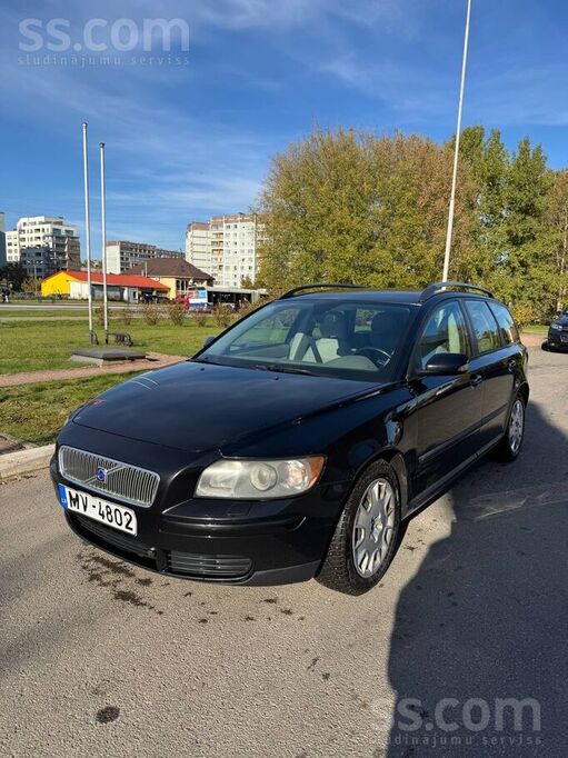 Volvo V50