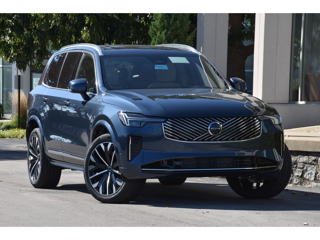 2026 VOLVO XC90