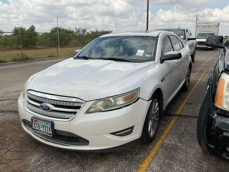 Ford Taurus