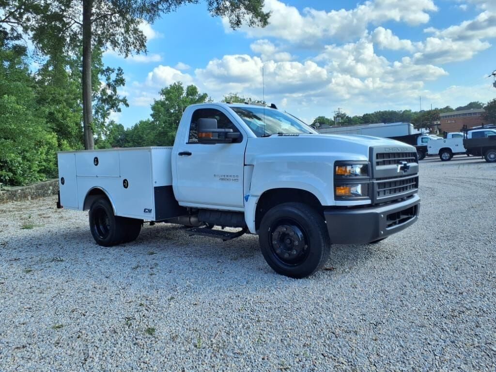 2023 GMC Silverado Medium Duty