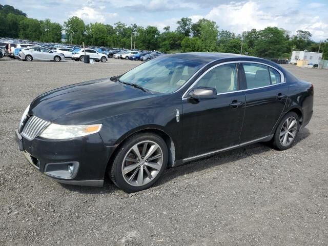 Lincoln MKS