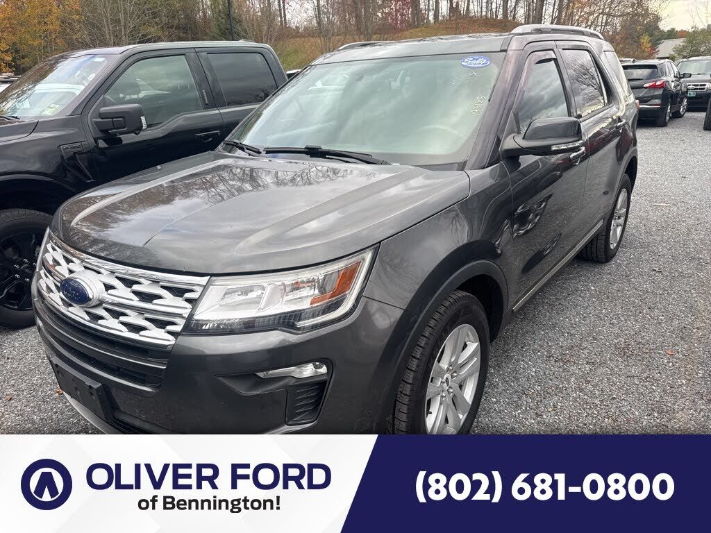2018 FORD Explorer