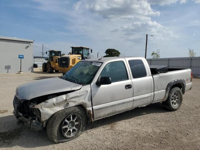 GMC Sierra