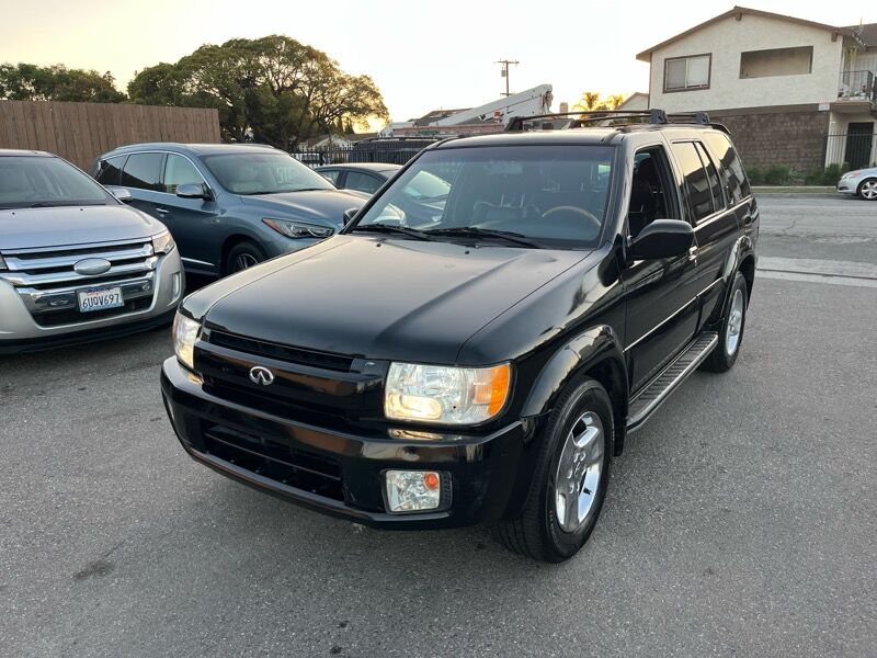 Infiniti QX4