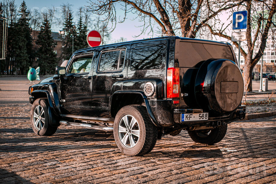 HUMMER H3