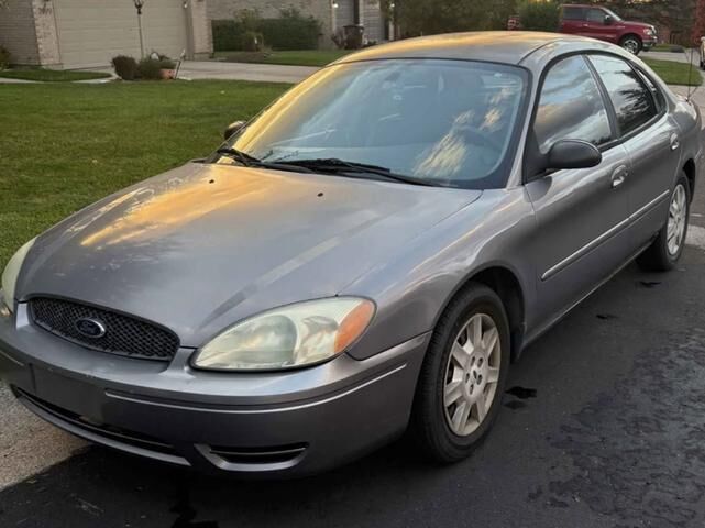 Ford Taurus