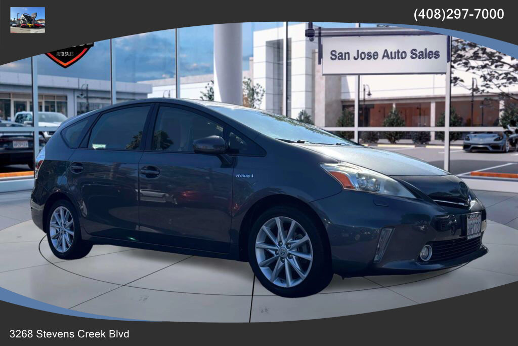 Toyota Prius V