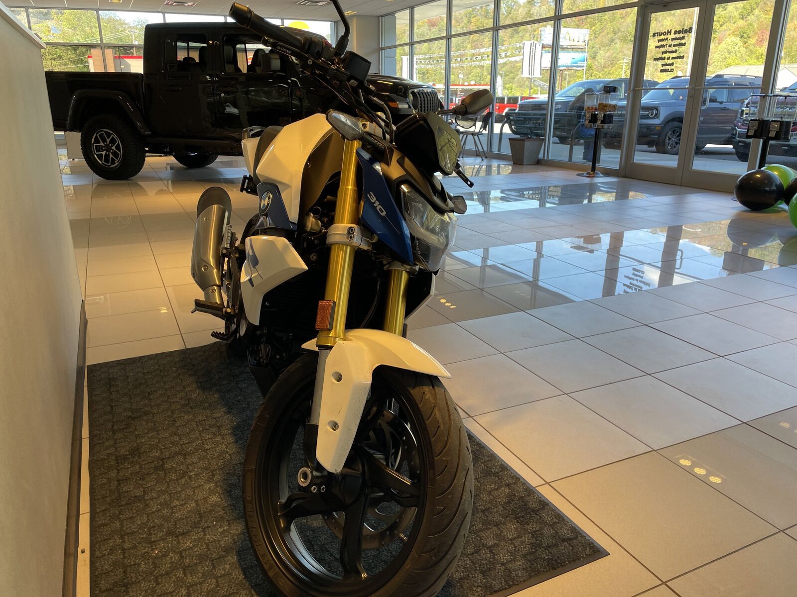 2021 BMW G 310 R