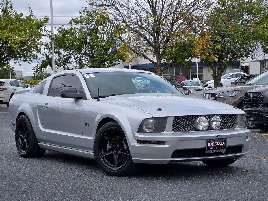 2006 FORD Mustang