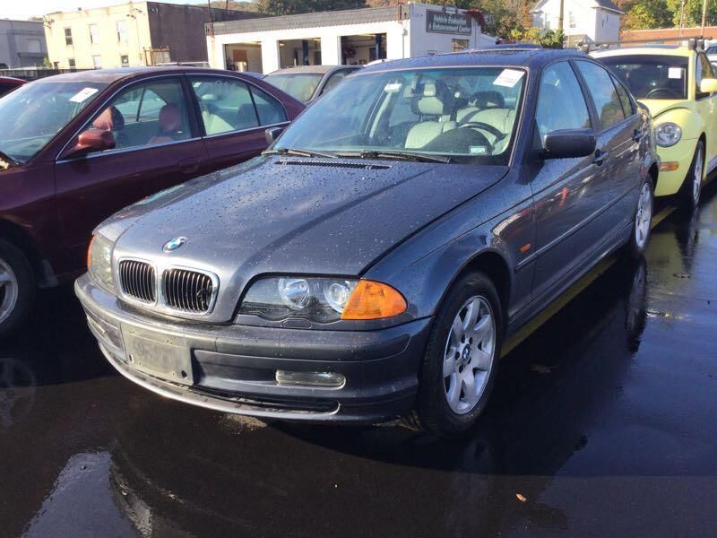 BMW 325i