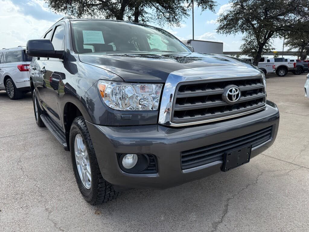 Toyota Sequoia
